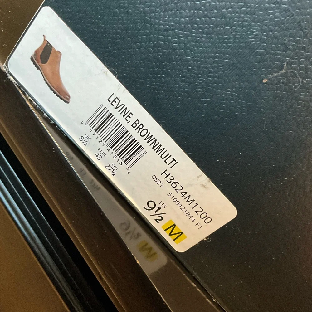 Men's Brown Suede Chelsea Boots - Picture 3 of 3